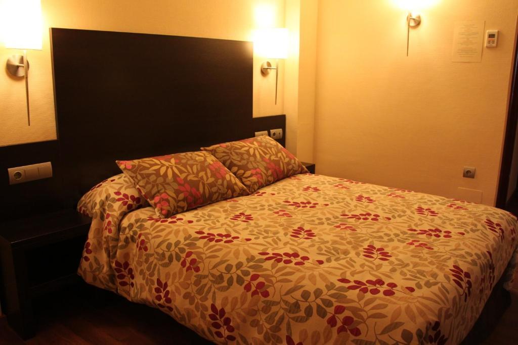 Hotel Restaurante La Peseta Astorga Dış mekan fotoğraf